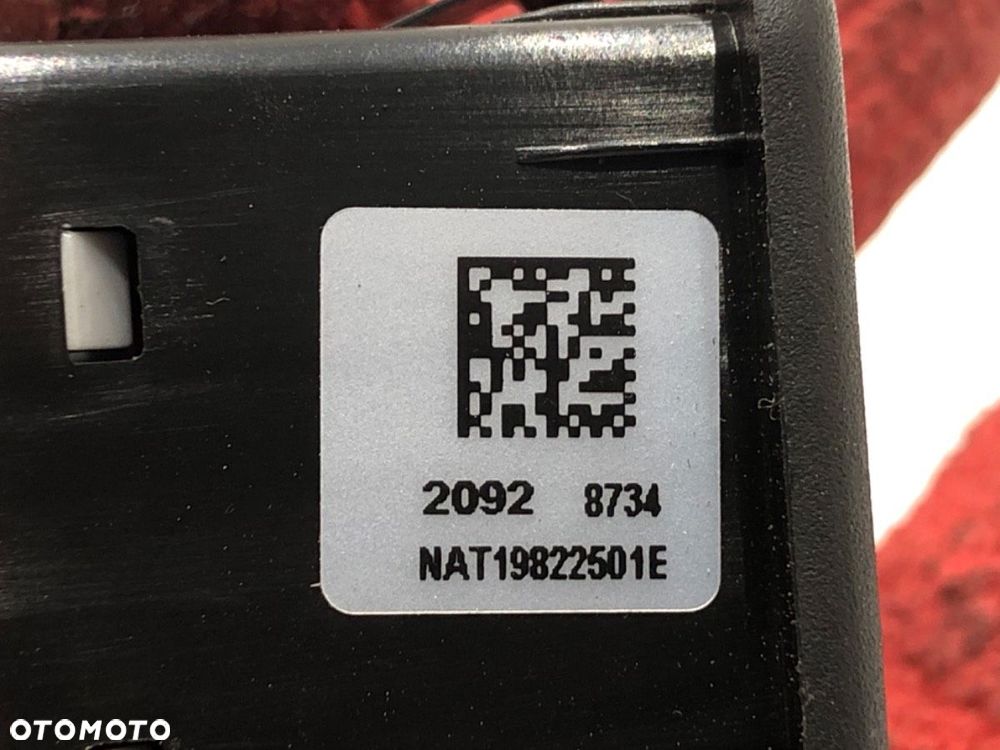 GNIAZDO USB  OPEL CORSA E (X15) 2014 - 2022 1.4 (08, 68) 55 kW [75 KM] benzyna 2014 - 2022 20928734 - 4