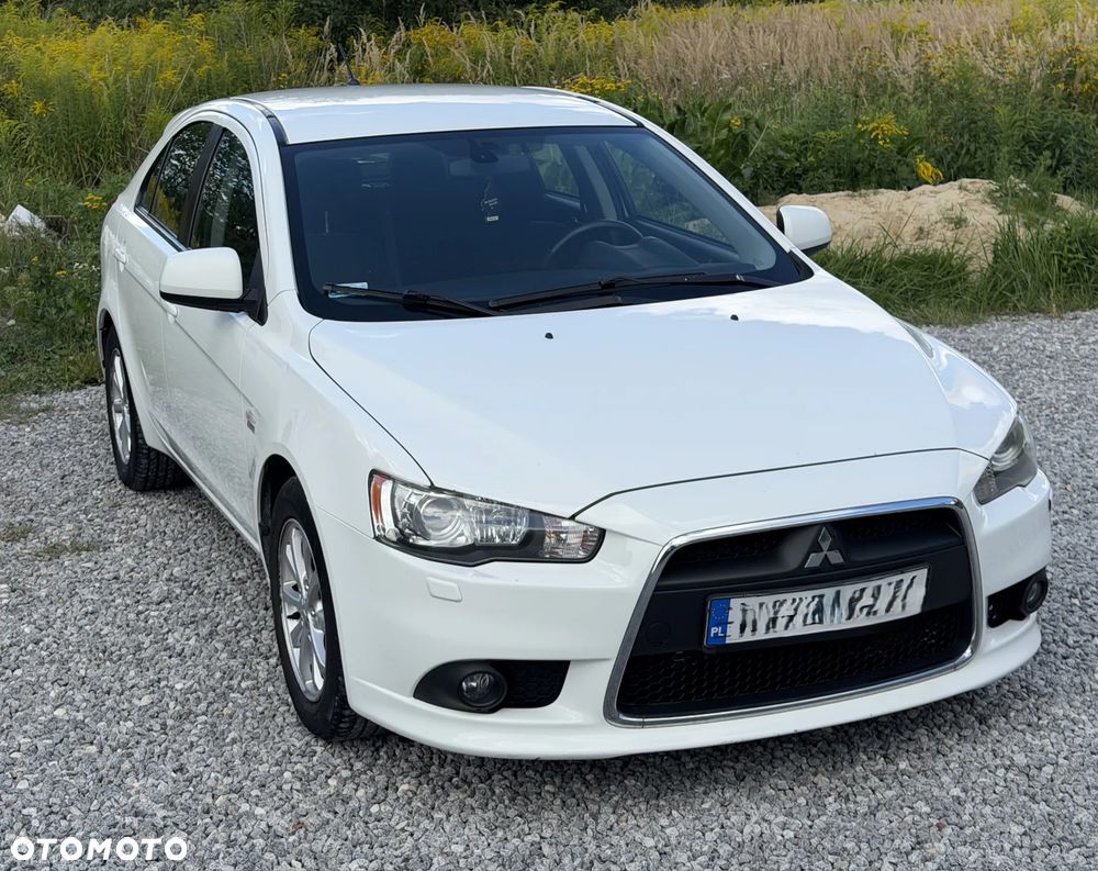 Mitsubishi Lancer