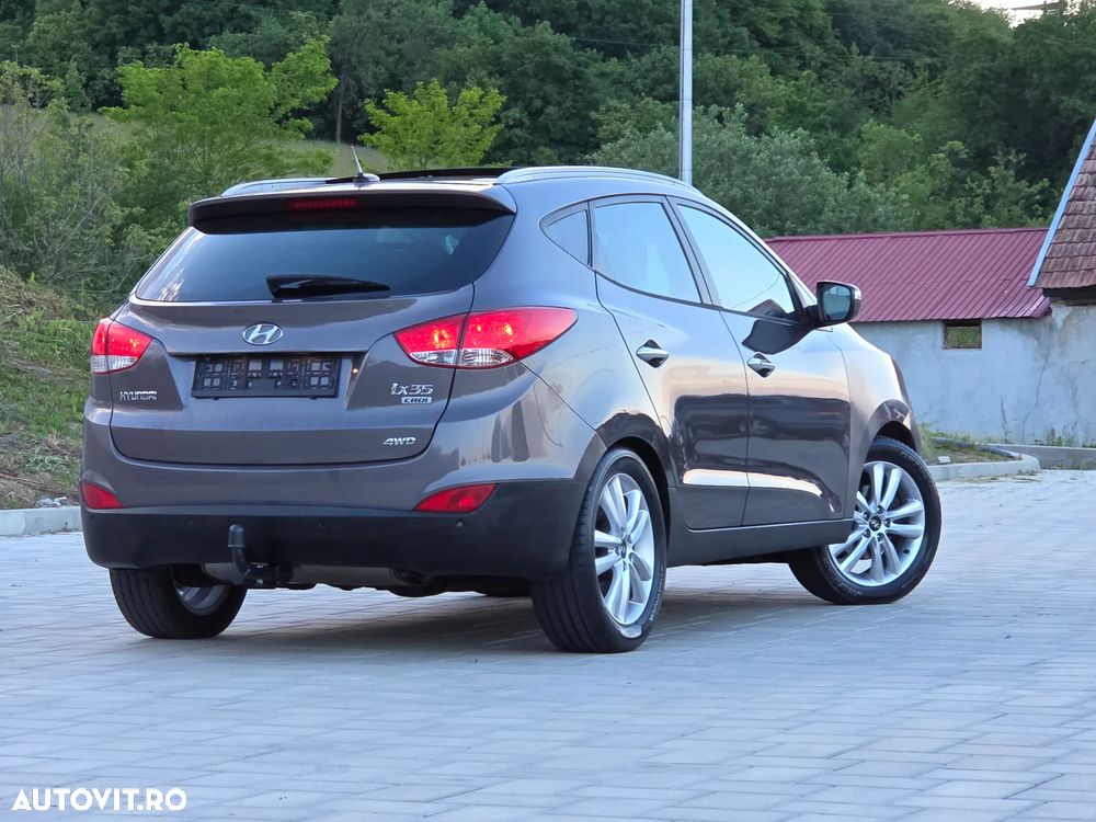 Hyundai ix35 2.0 CRDI 4WD Premium - 3