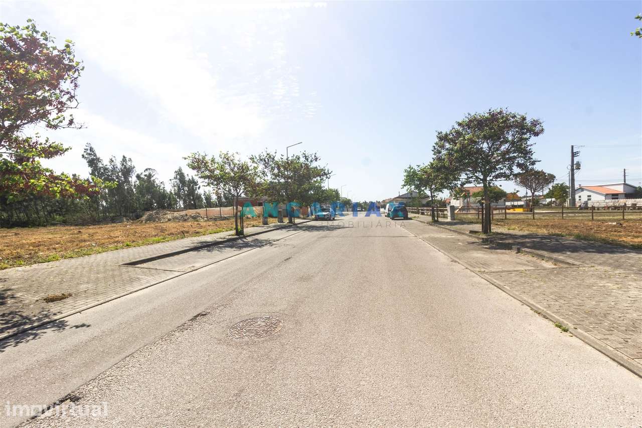 ANG1606 - Terreno para Venda em Marinha Grande - Grande imagem: 4/6