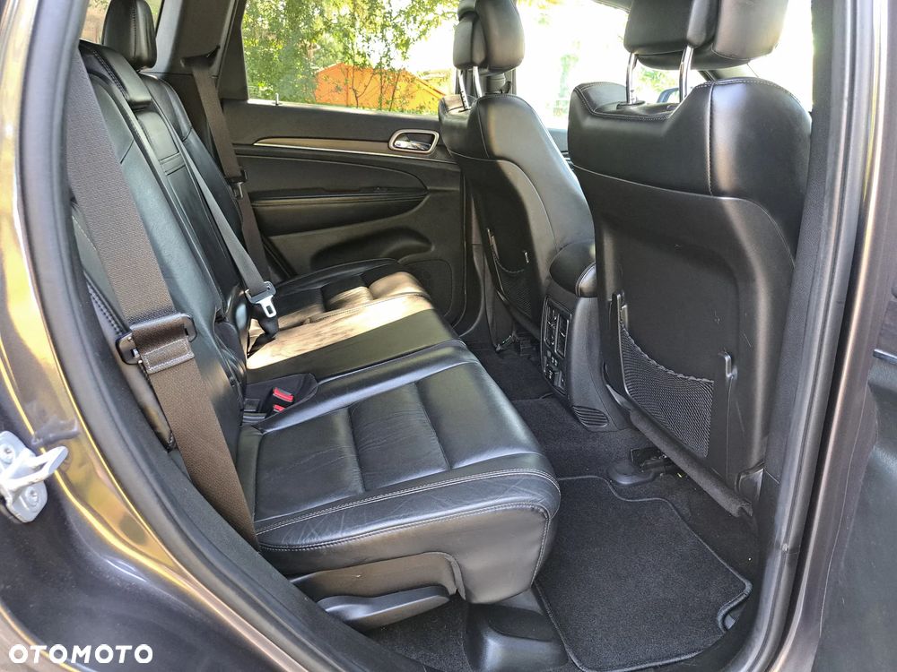 Jeep Grand Cherokee - 10