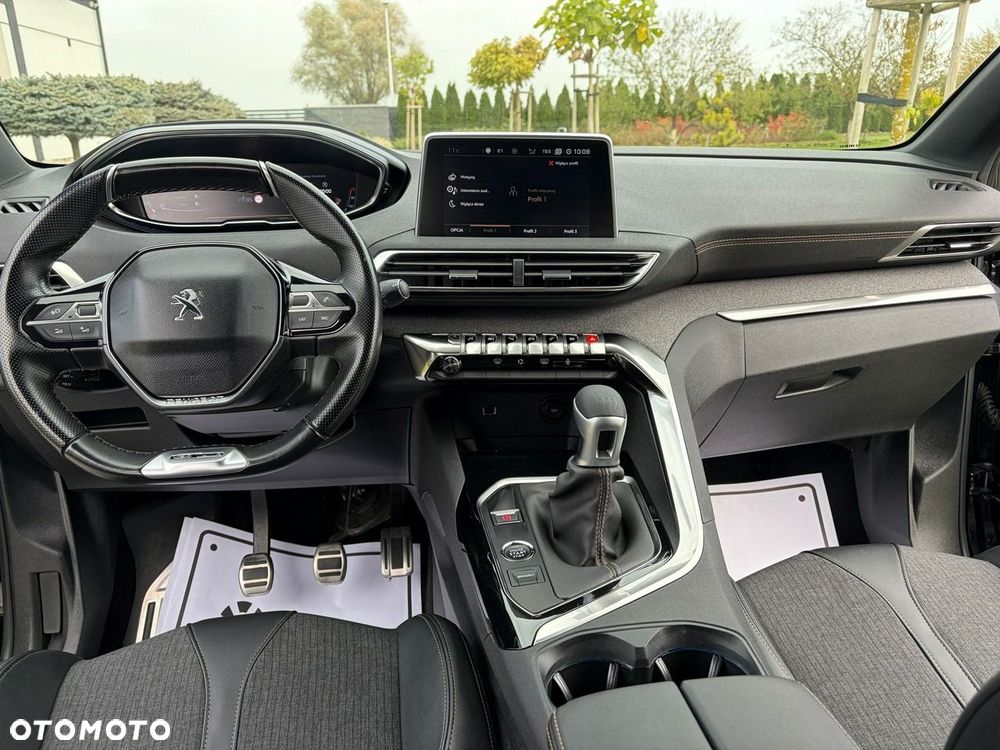 Peugeot 3008 2019 photo 5
