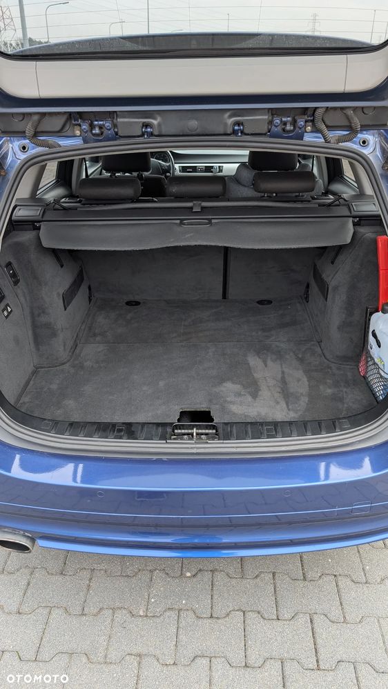 BMW Seria 3 320d DPF - 12