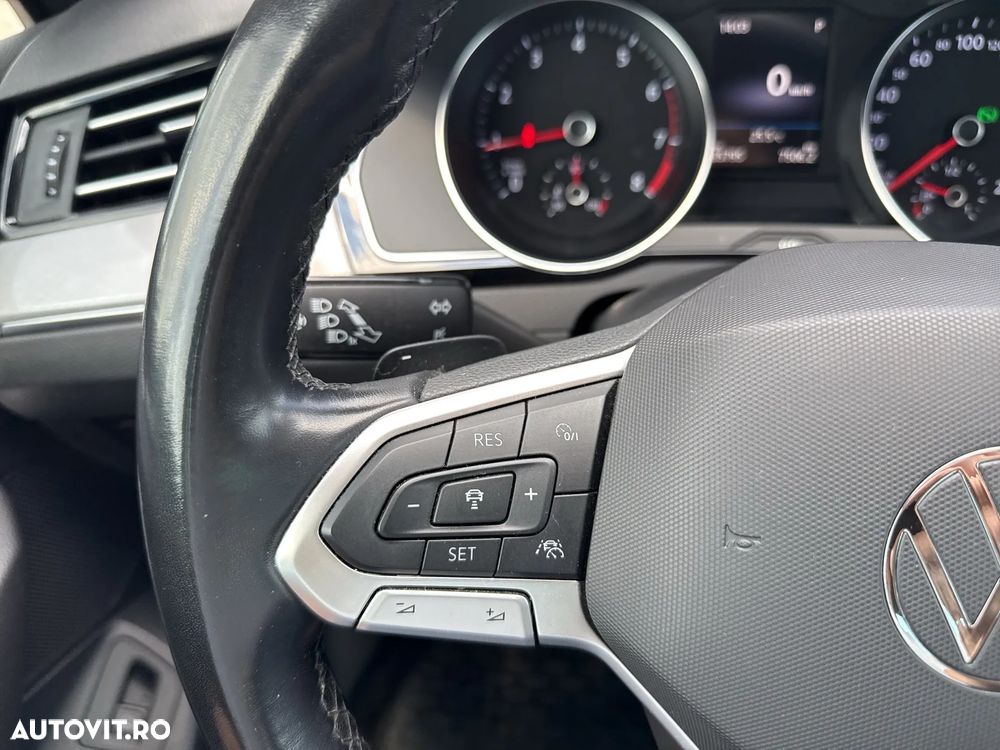VOLKSWAGEN Passat 2021 — imagine 17