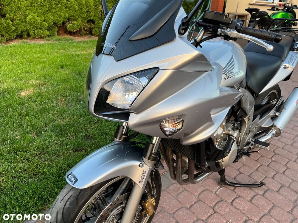 Honda CBF - 26