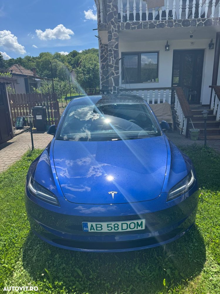 Tesla Model 3 RWD - 1