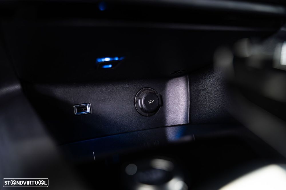 Peugeot 3008 2.0 BlueHDi GT EAT8 - 37