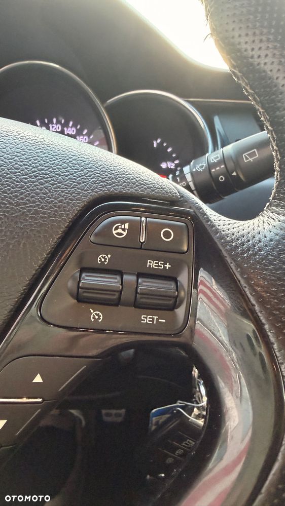 Kia Ceed 1.6 CRDi 136 ISG GT Line - 22