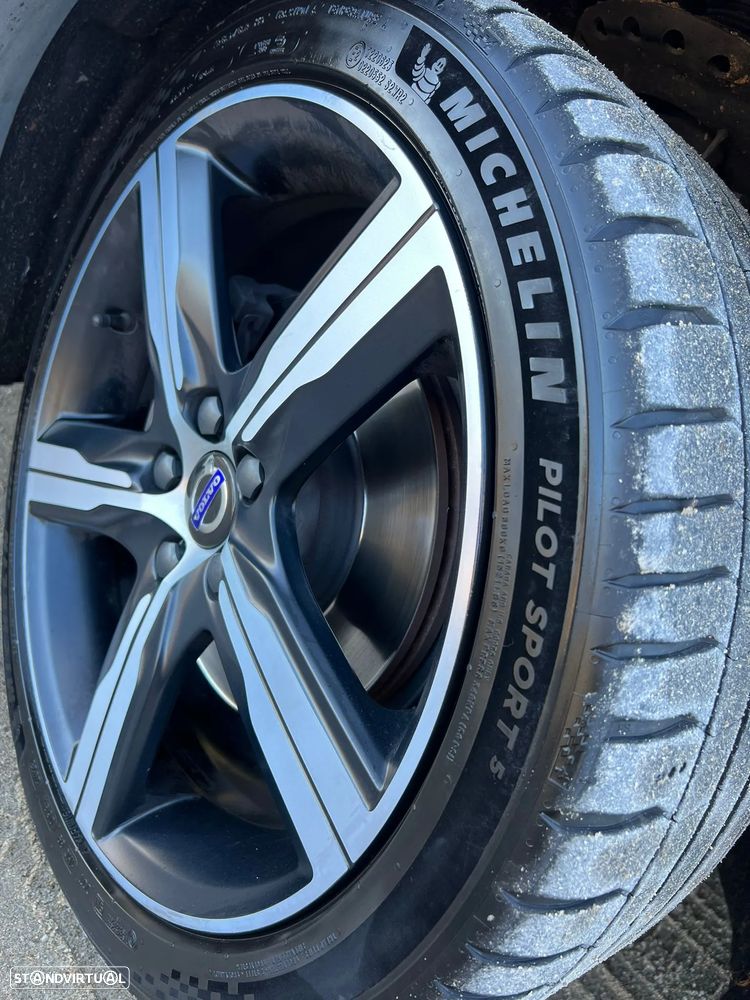 Volvo S60 2.0 D4 R-Design Geartronic - 5