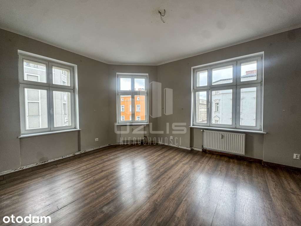 3-pokojowe mieszkanie z balkonem