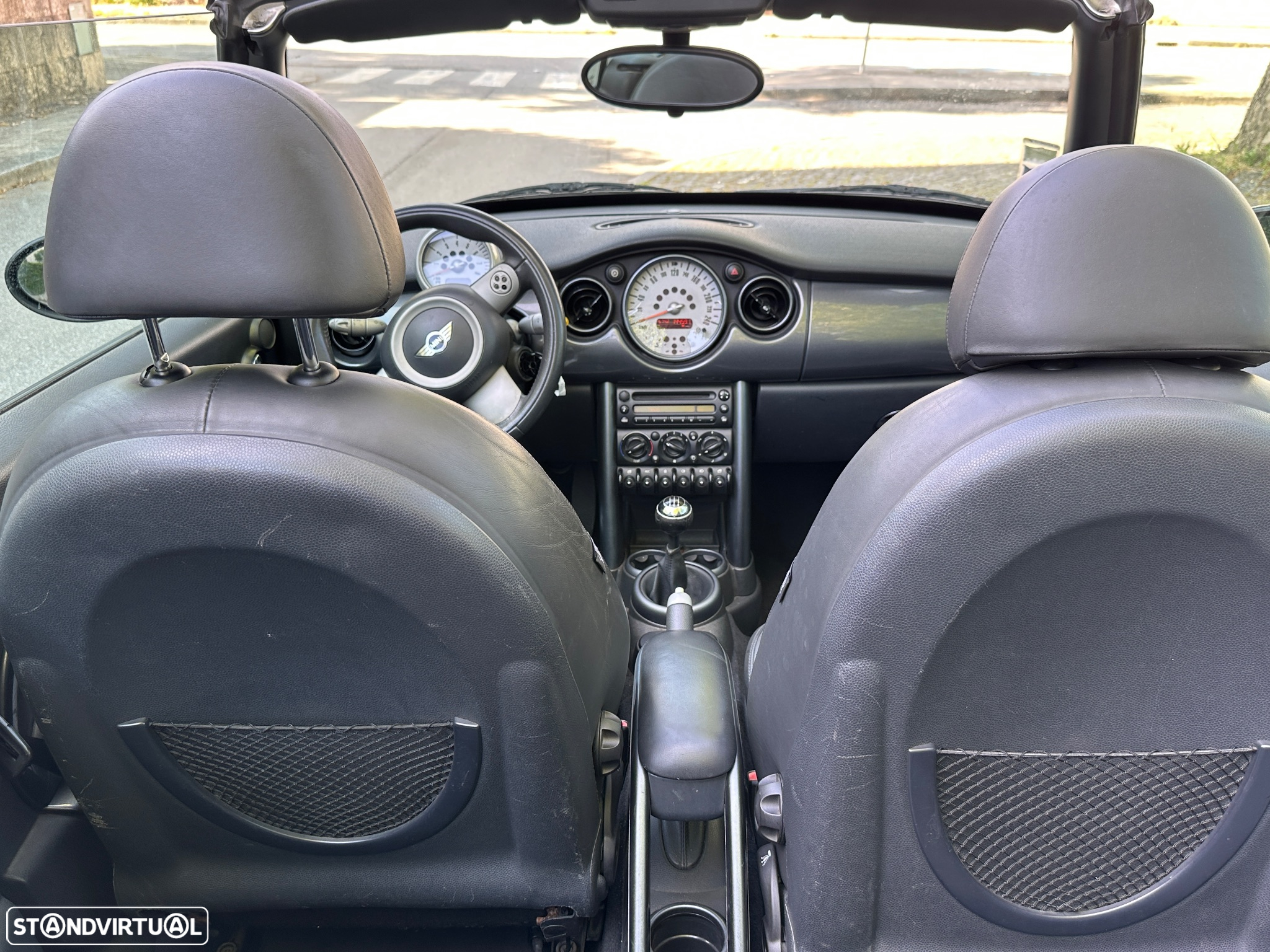 MINI Cabrio Cooper - 14