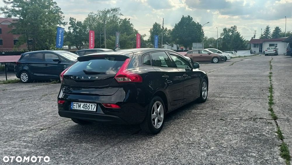 Volvo V40 - 10
