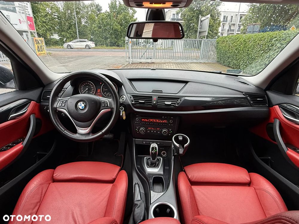 BMW X1 xDrive18d - 8