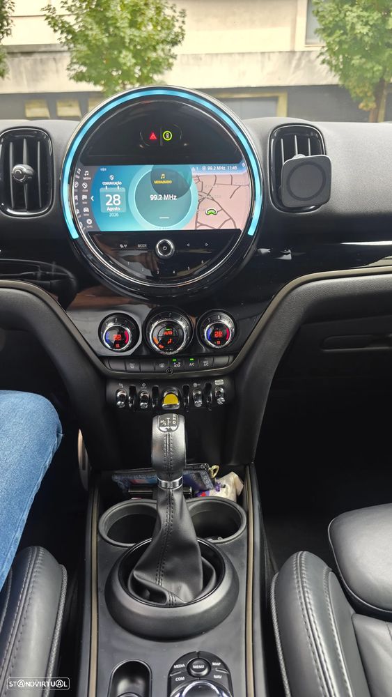 MINI Countryman Cooper SE ALL4 Auto - 22