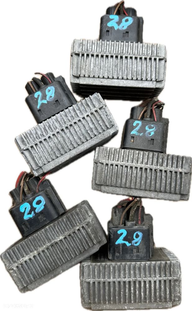 Przekaźnik Świec Żarowych 09132691 Opel Corsa C Zafira A Vectra C Omega B - 1