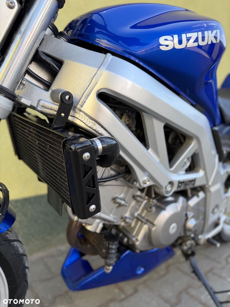 Suzuki SV - 31