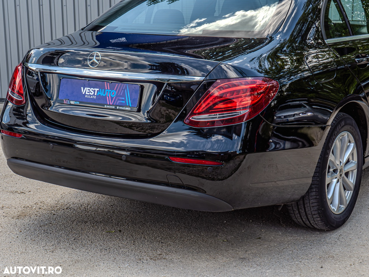 Mercedes-Benz E 200 d Aut. - 29