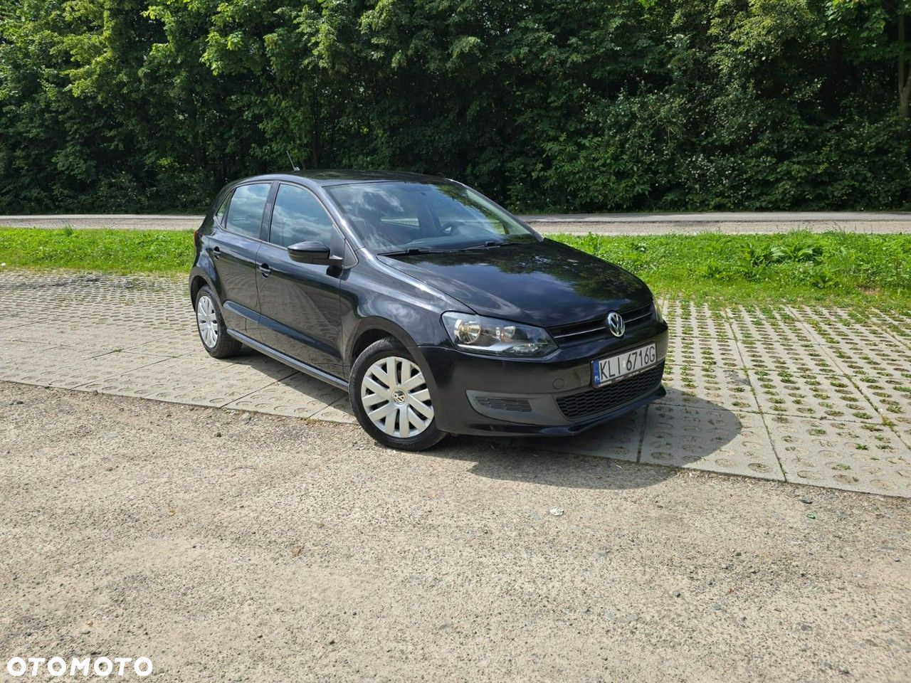 Volkswagen Polo - 8