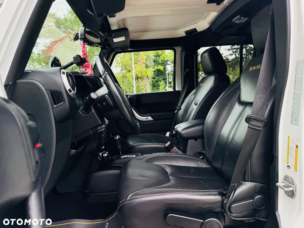 Jeep Wrangler Unlimited 2.8 CRD DPF Automatik Sahara - 25