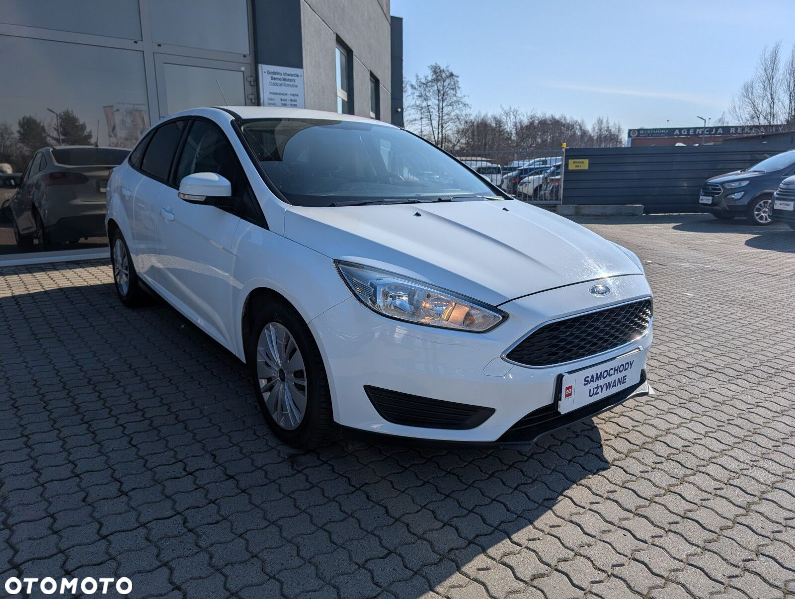 Ford Focus 1.6 Trend - 4