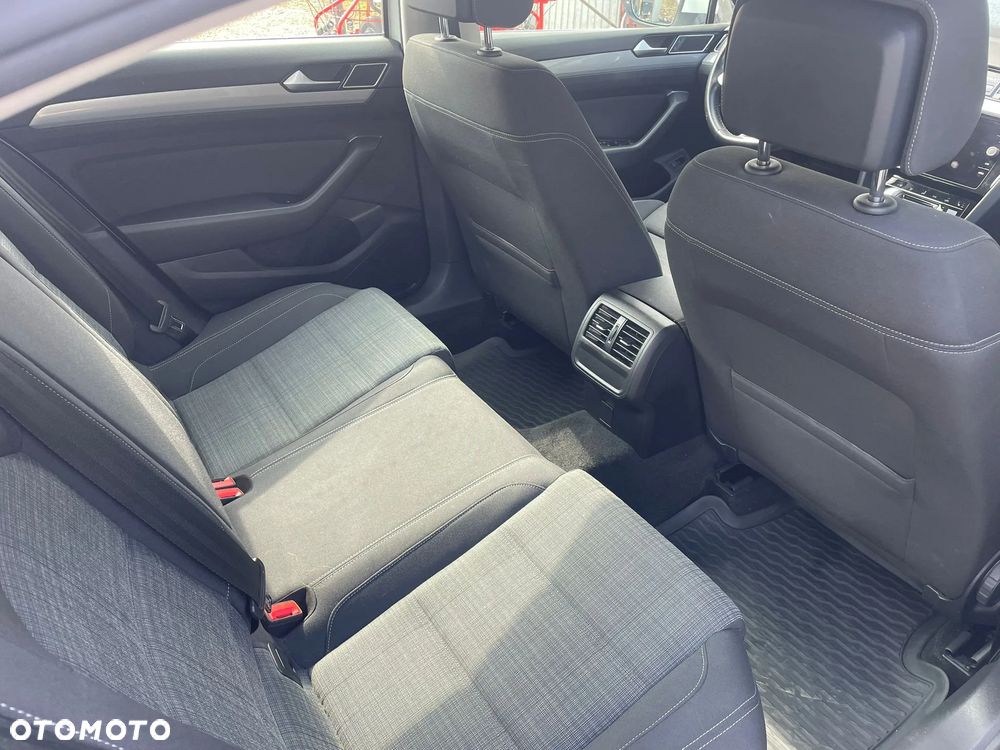 Volkswagen Passat 1.5 TSI EVO Highline DSG - 9