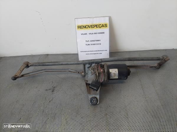 Armaçao Limpa Vidros Renault 5 (122_)