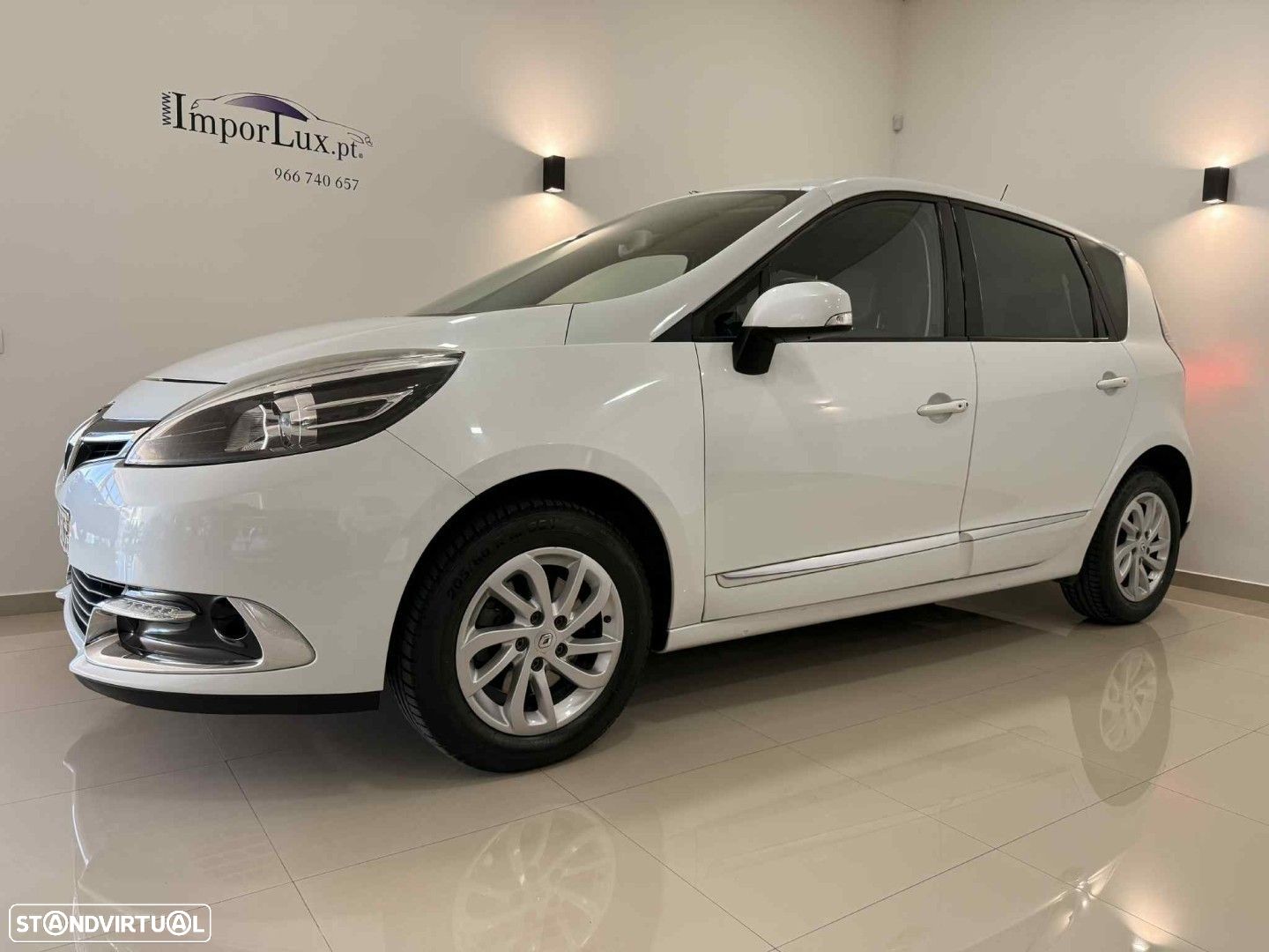 Renault Scénic 1.5 dCi Exclusive SS - 1