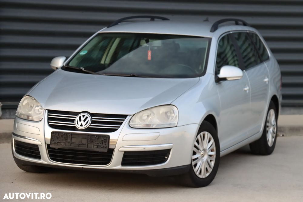 Volkswagen Golf 2.0 TDI DPF BlueMotion Technology Team - 10