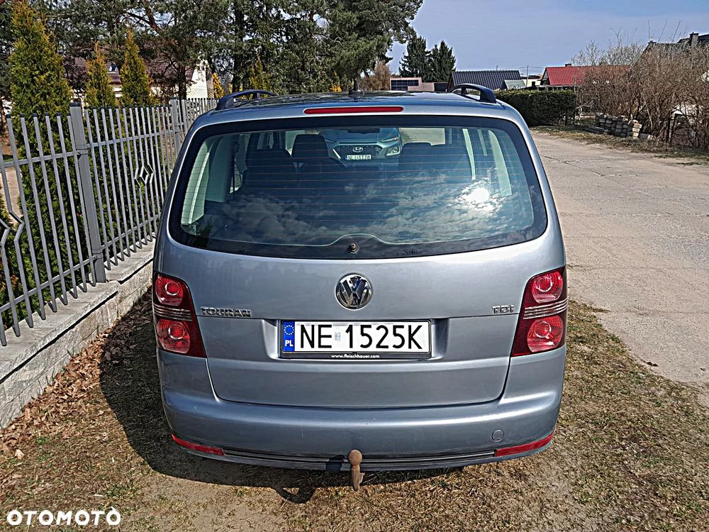 Volkswagen Touran 1.9 TDI DPF Highline - 7