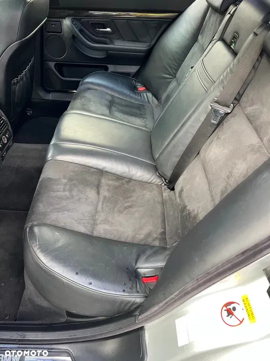 BMW Seria 7 735i L - 18