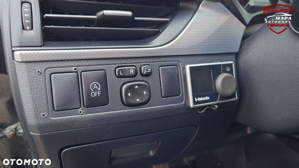 Toyota Avensis - 28