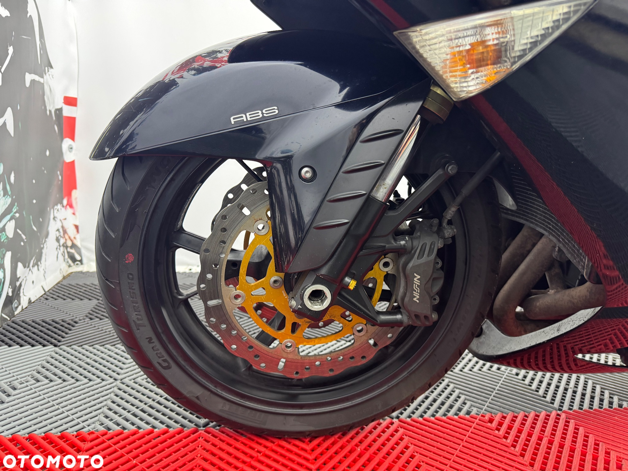 Kawasaki ZZR - 8