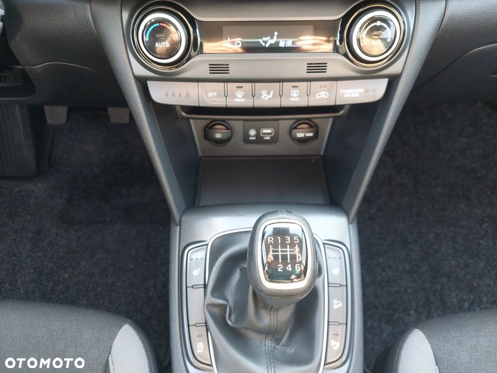 Hyundai Kona 1.0 T-GDI Select - 28