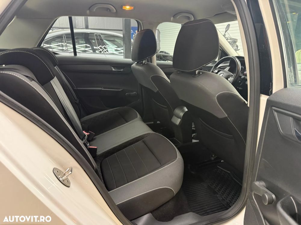 Skoda Fabia 1.0 TSI 95 CP Ambition - 24