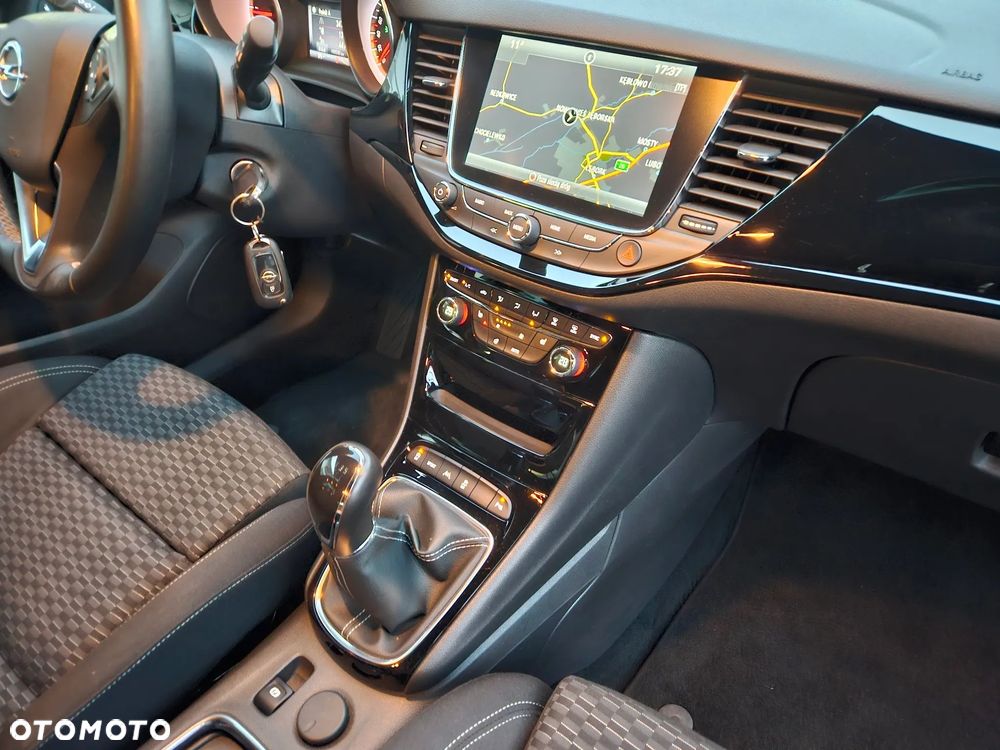 Opel Astra 1.4 Turbo Dynamic - 22