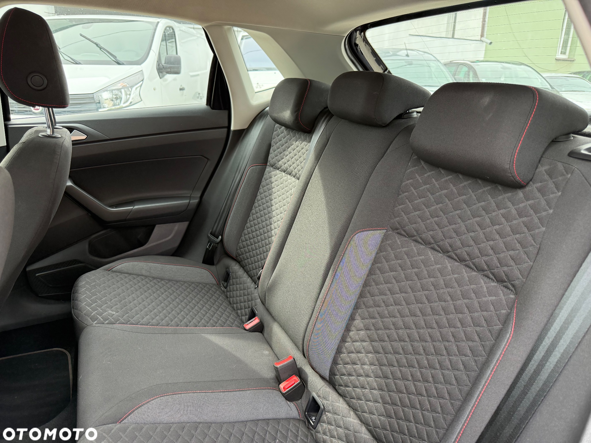 Volkswagen Polo - 16