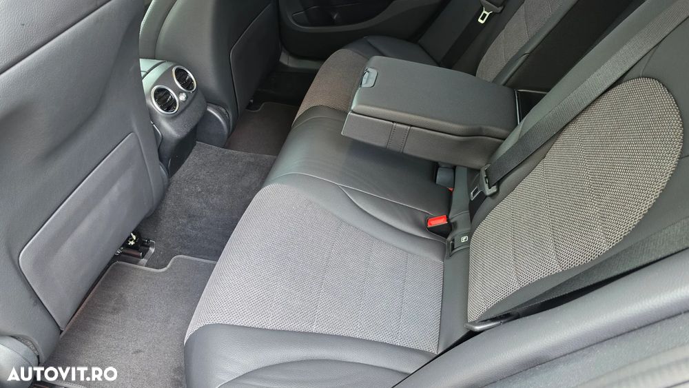 Mercedes-Benz C 300 e 9G-TRONIC Avantgarde - 18