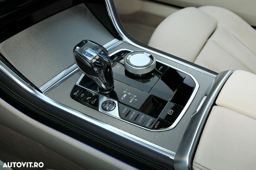 BMW M8 M850i xDrive Gran Coupe - 20