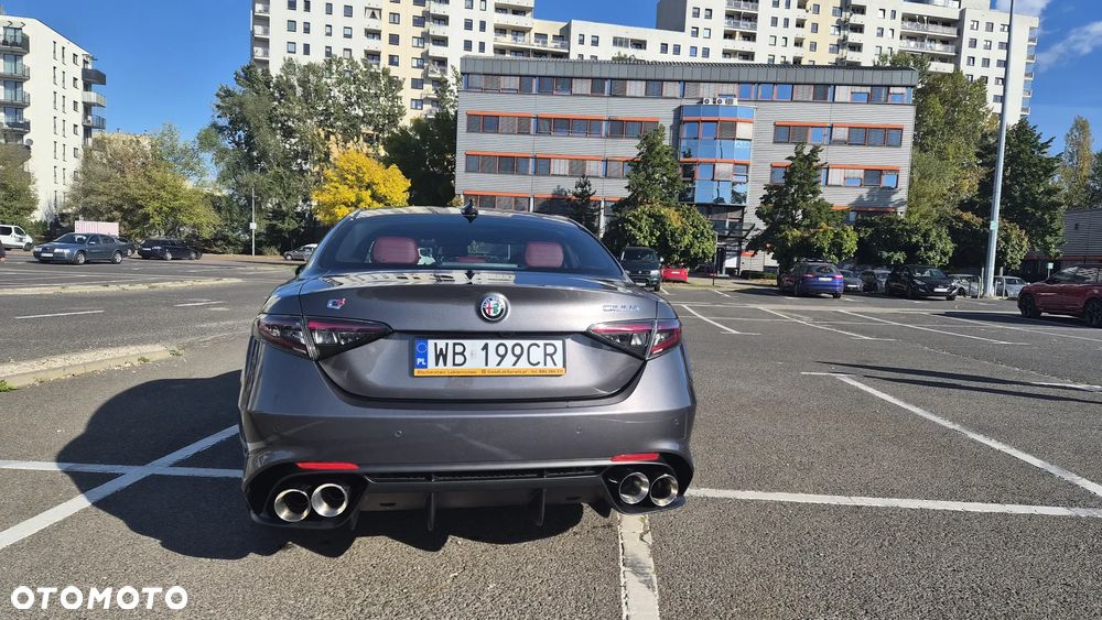 Alfa Romeo Giulia 2.0 Turbo Veloce Q4 - 4