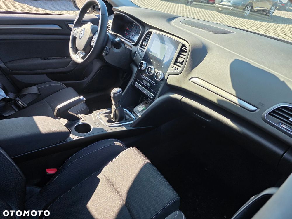 Renault Megane 1.5 Blue dCi Intens - 23
