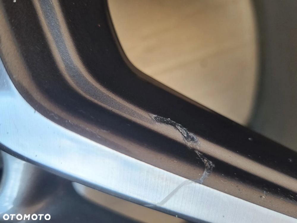 MERCEDES GLB FELGA ALUMINIOWA 7.5" x 19" 5x112 ET 53 - 5