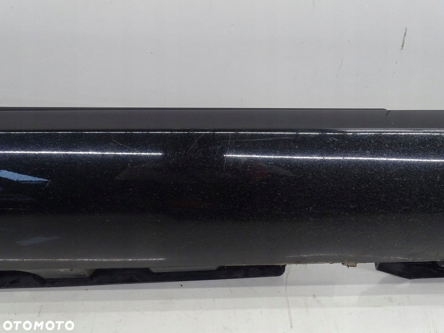 LISTWA NAKŁADKA PROGOWA PRAWA MERCEDES SLK W172 AMG A1726980354 LAK 197 - 3
