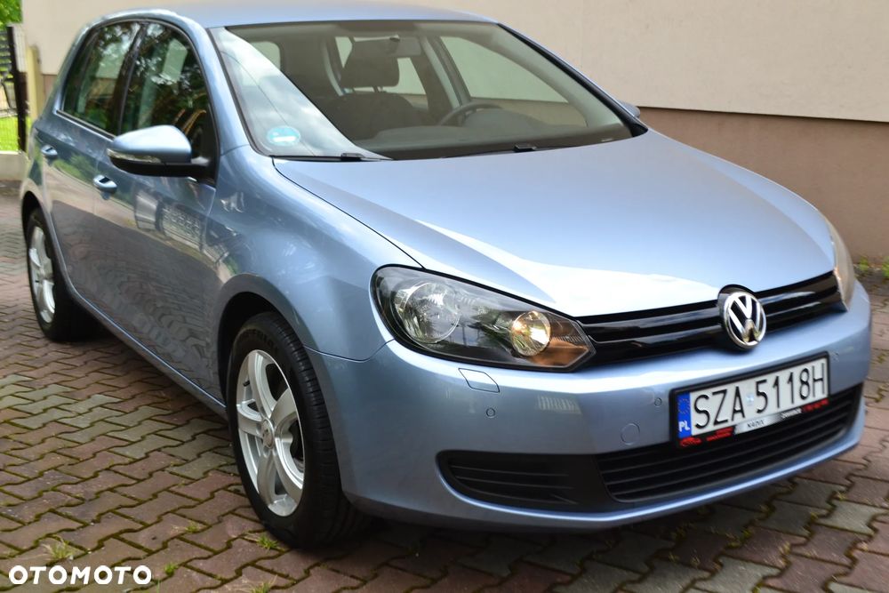 Volkswagen Golf - 5
