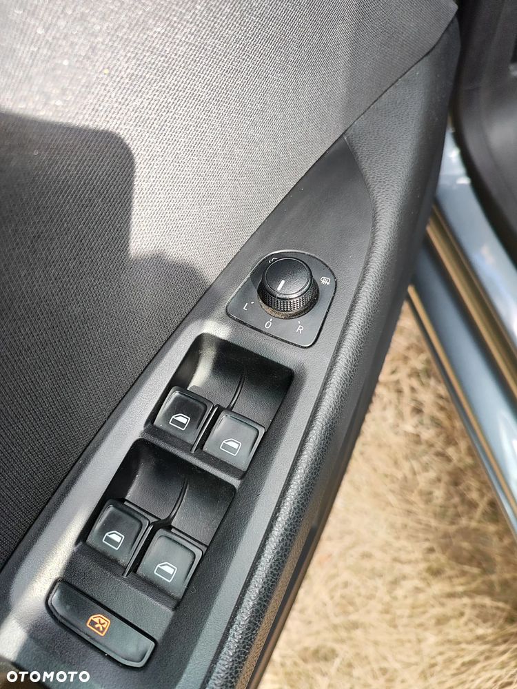 Seat Leon 2.0 TDI DPF Start&Stop Style - 28