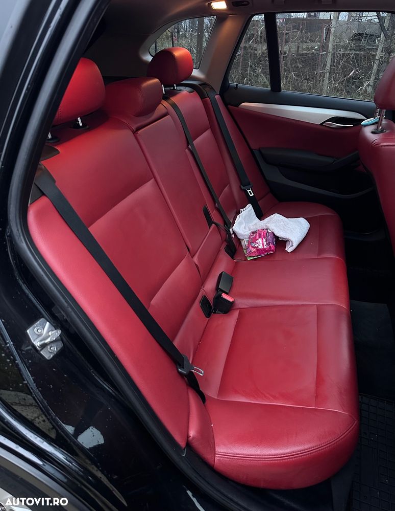 BMW X1 xDrive18d Aut. Sport Line - 9