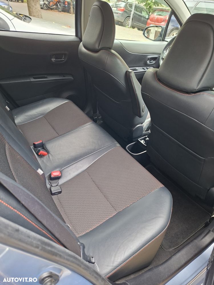 Toyota Yaris - 14