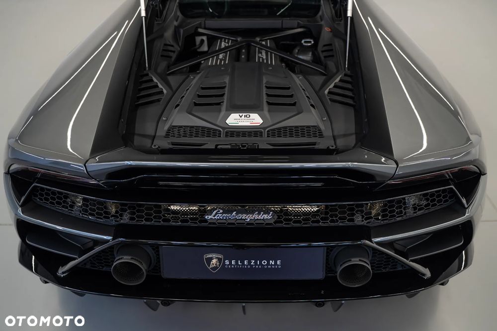 Lamborghini Huracan EVO - 11