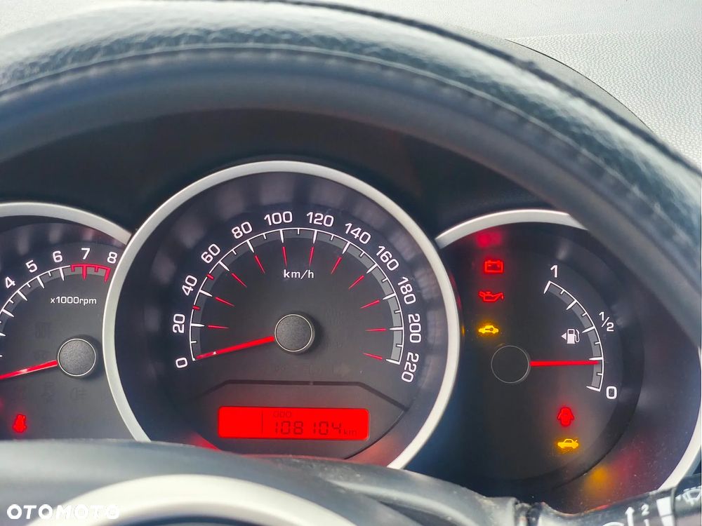 Kia Venga 1.4 S - 18