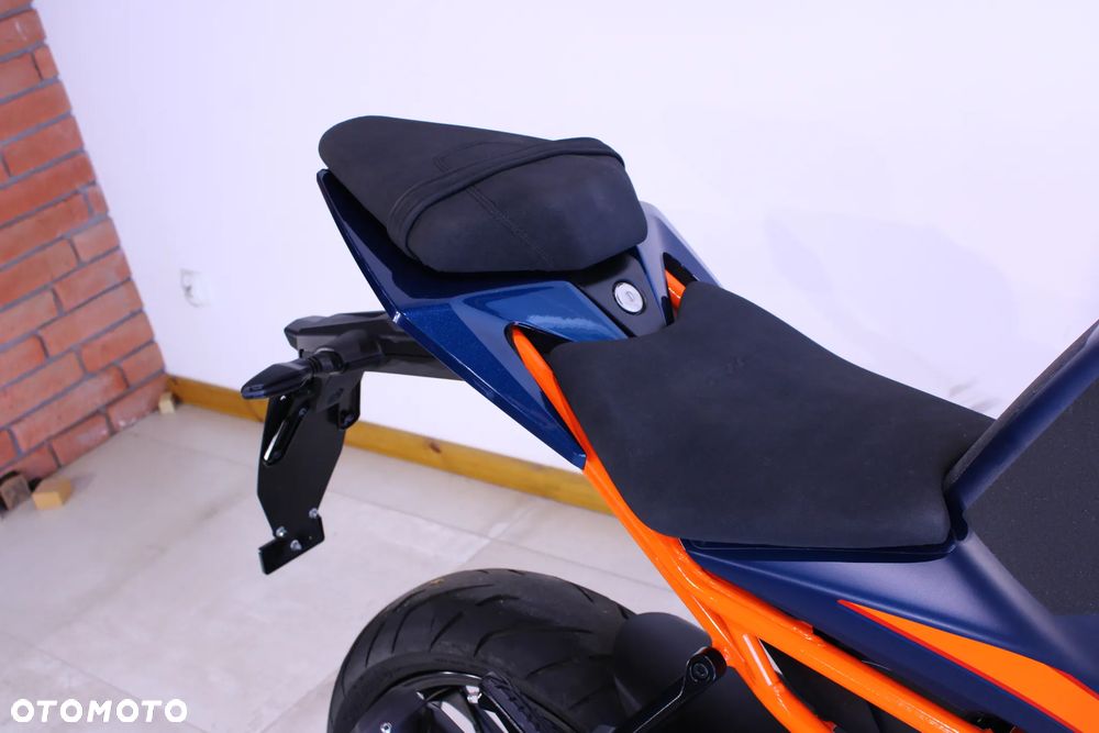 KTM RC 390 - 15