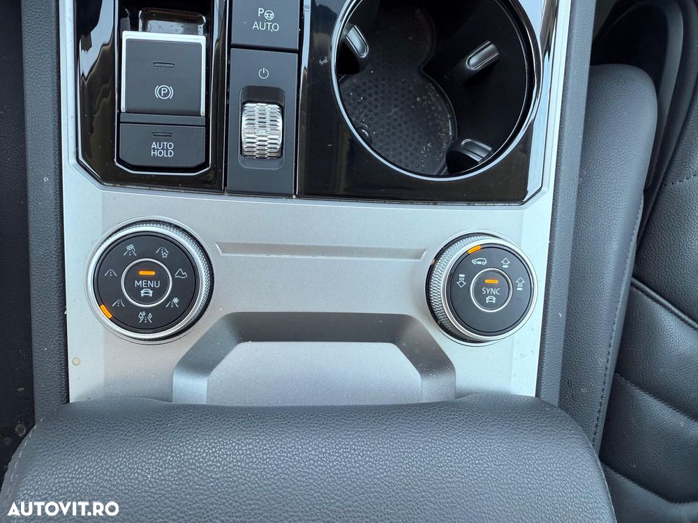 Volkswagen Touareg V6 TDI Elegance - 10